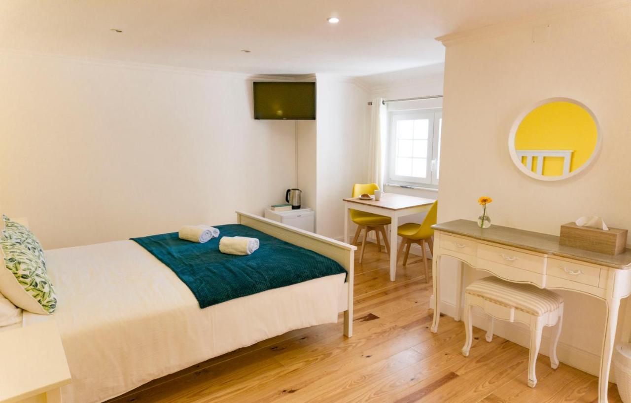 Lalitana Townhouse Hotel Lagos Bagian luar foto