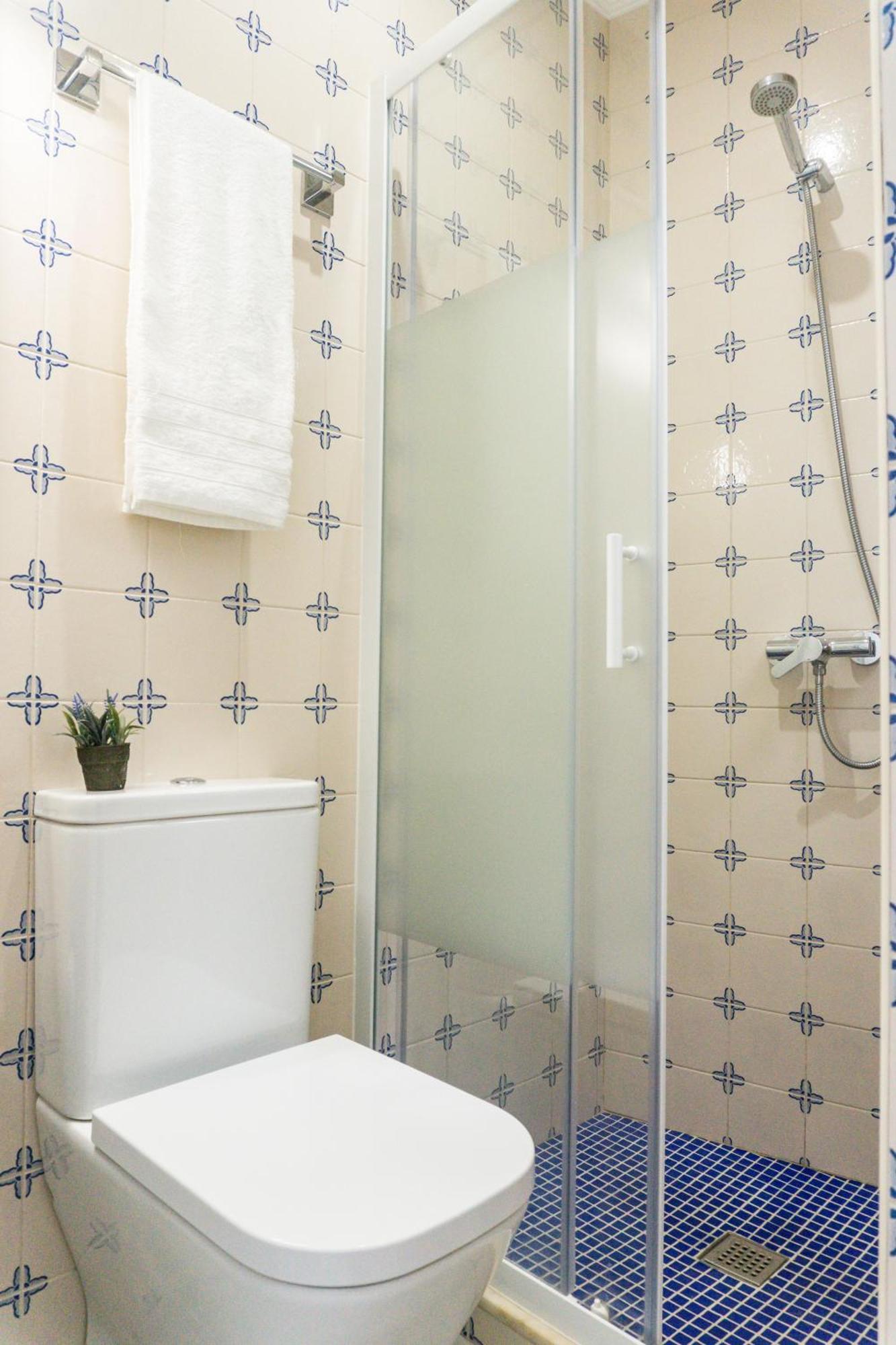 Lalitana Townhouse Hotel Lagos Ruang foto